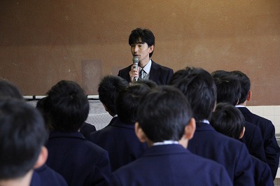 4月10日小学校朝礼