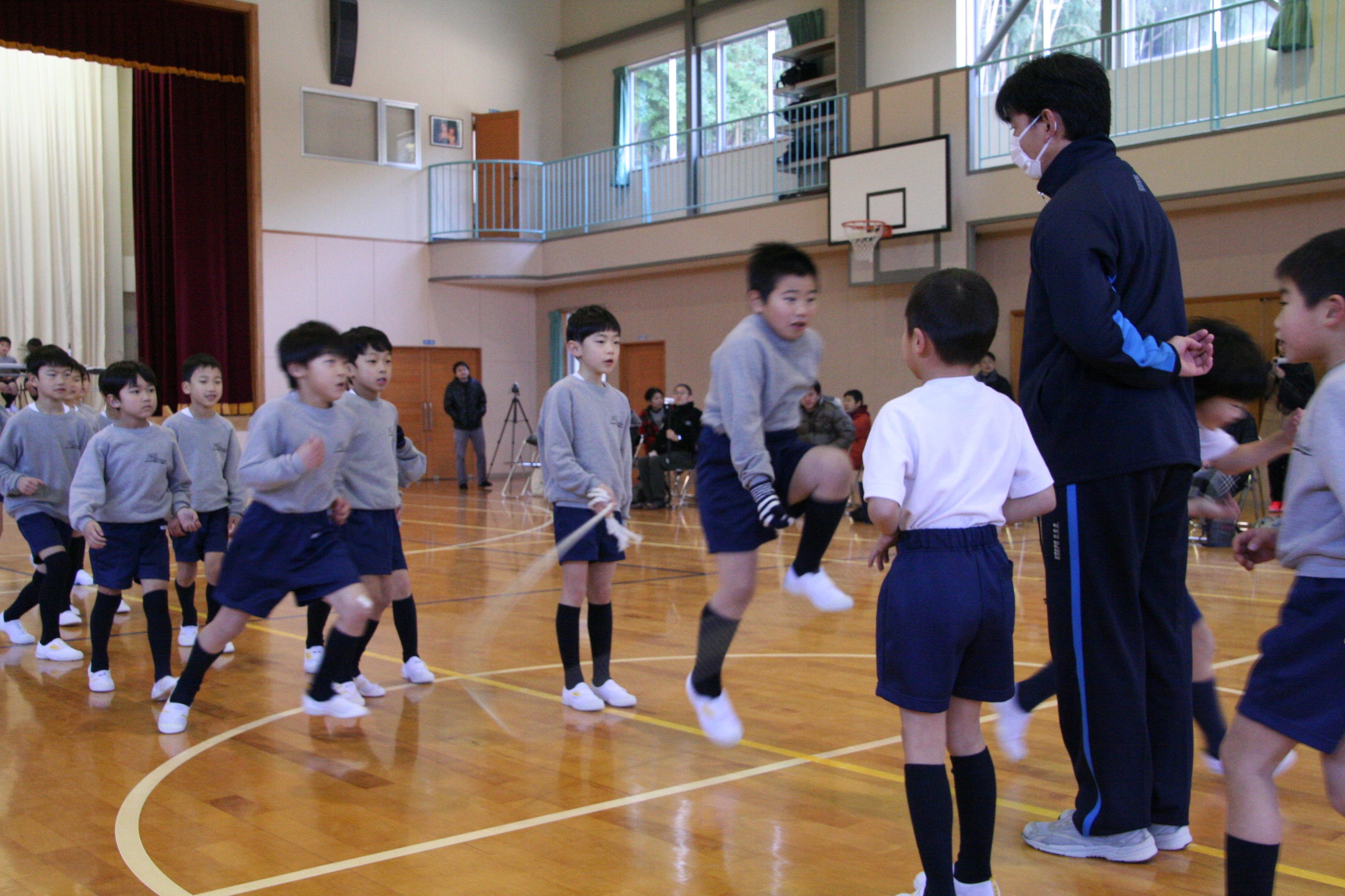 「なわとび大会」ダイジェスト ビデオ