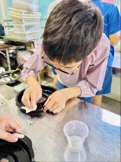  6年生家庭科「クリーン大作戦」～地球にやさしいお掃除を学ぼう～